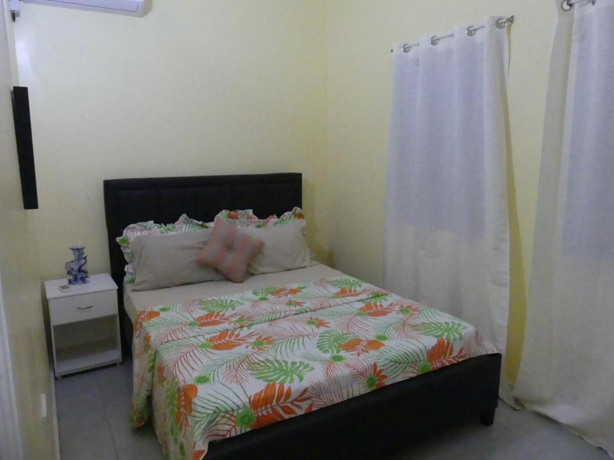 Southern Haven Guesthouse Laborie Εξωτερικό φωτογραφία