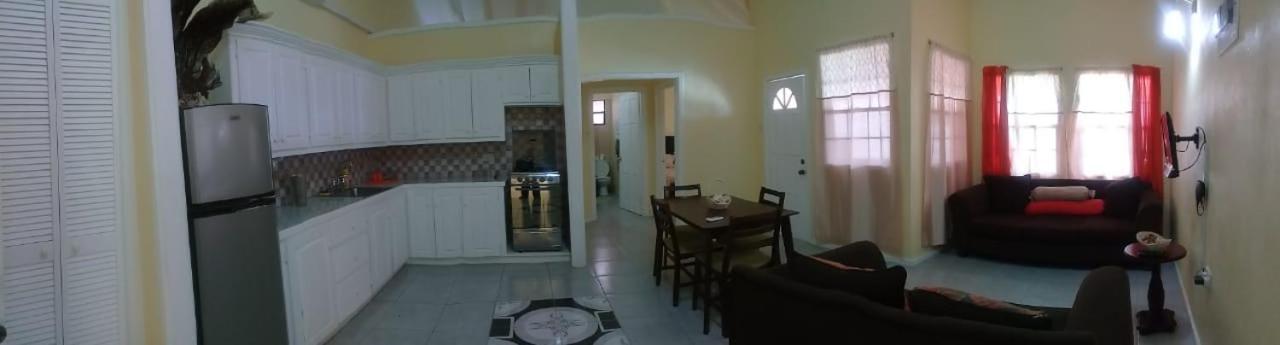 Southern Haven Guesthouse Laborie Εξωτερικό φωτογραφία