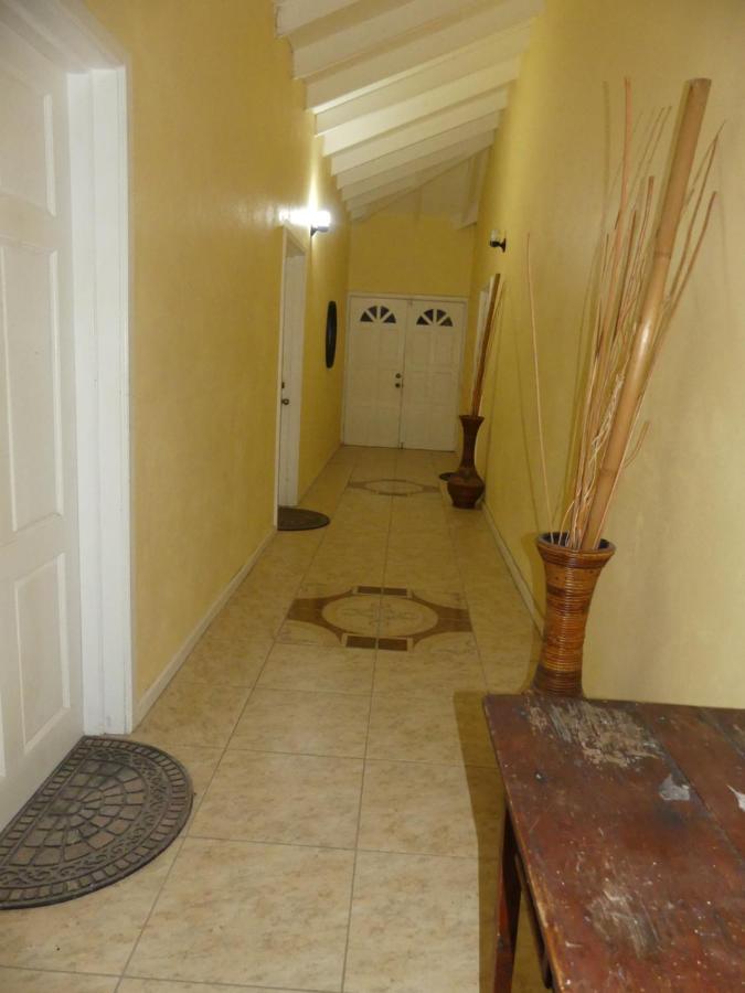 Southern Haven Guesthouse Laborie Εξωτερικό φωτογραφία