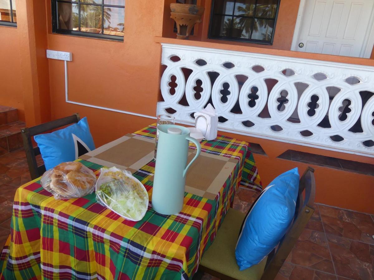 Southern Haven Guesthouse Laborie Εξωτερικό φωτογραφία